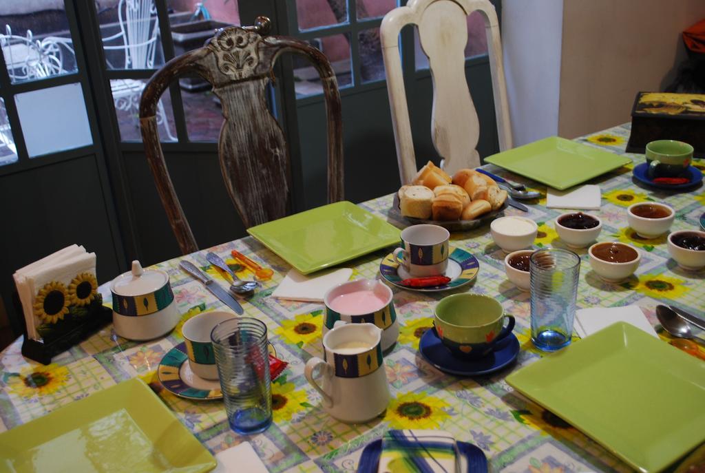 Petit El Vitraux Bed & Breakfast Buenos Aires Exterior photo